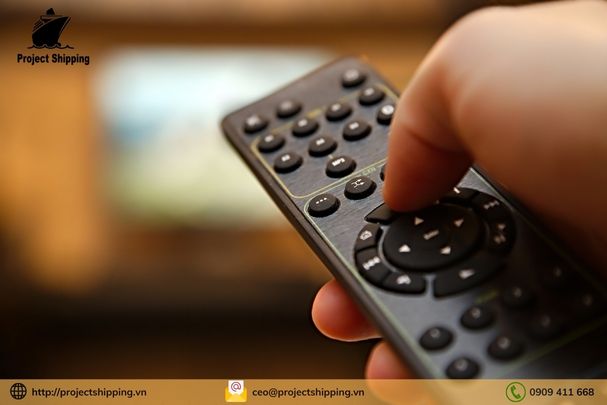 Thực hiện thủ tục nhập khẩu điều khiển từ xa remote