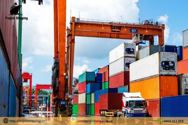 Dịch vụ vận chuyển hàng từ Cát Lái Việt Nam đến Southampton – Anh của Project Shipping