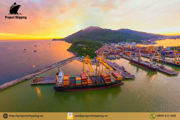 Phụ phí và Local Charge tại Việt Nam