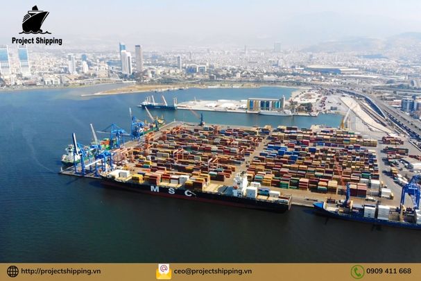 Phụ phí và Local Charge tại Việt Nam