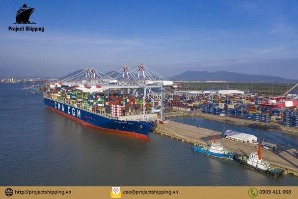 Phụ phí và Local Charge tại Việt Nam