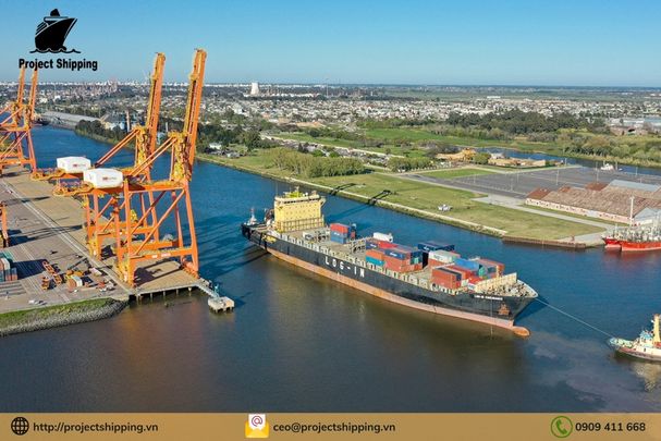 Phụ phí và Local Charge tại Việt Nam