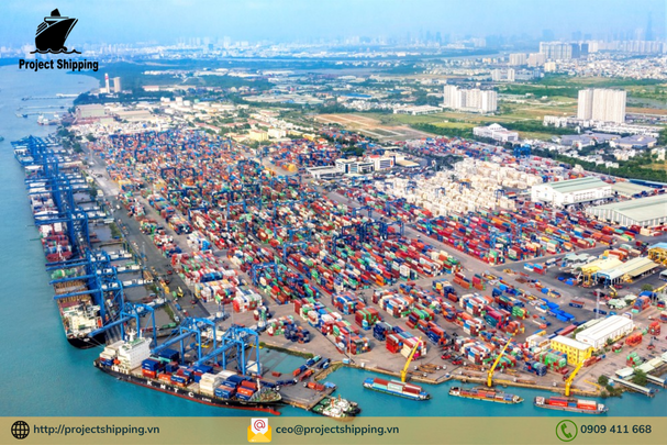 Phụ phí và Local Charge tại Việt Nam