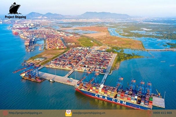 Phụ phí và Local Charge tại Việt Nam